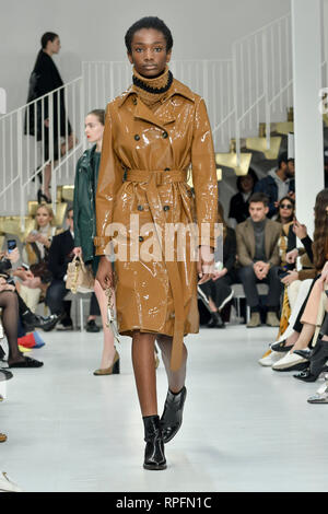 Milan, Italie. 22 févr. 2019. Milan, Italie. Feb 22, 2019. 2020. Tod's Fashion Show de la photo : Crédit photo : modèle indépendant Agence/Alamy Live News Crédit : Agence Photo indépendant Srl/Alamy Live News Banque D'Images