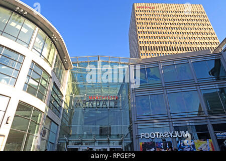 Manchester Arndale Shopping Centre, Exchange Square entrance / High St, Manchester City Centre, North West England, UK, M3 1BD Banque D'Images