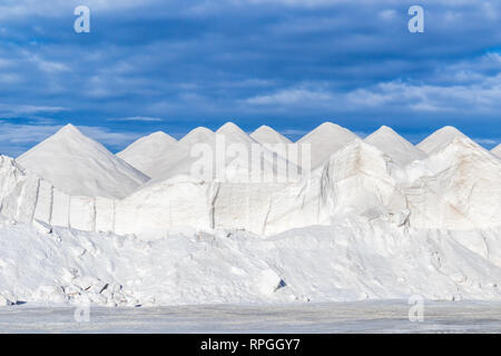 Les tas de sel de Salinas d'Es Trenc, salines, Majorque, Îles Baléares, Espagne Banque D'Images