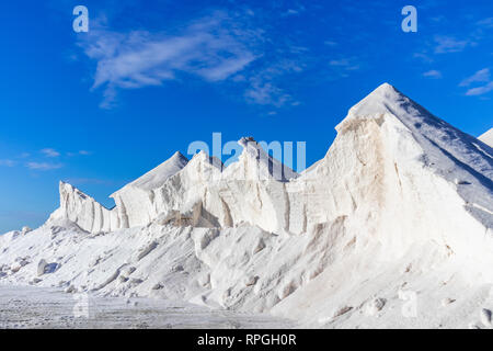 Les tas de sel de Salinas d'Es Trenc, salines, Majorque, Îles Baléares, Espagne Banque D'Images