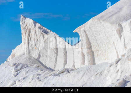 Les tas de sel de Salinas d'Es Trenc, salines, Majorque, Îles Baléares, Espagne Banque D'Images