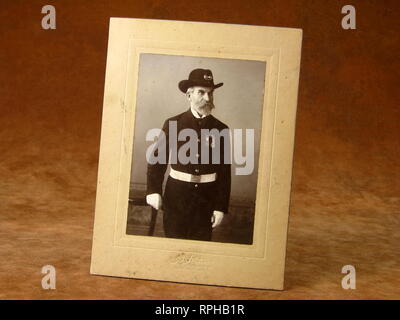 Vieille photo d'un soldat de l'Union de l'fraterrnal ordre de la Grande Armée de la République. Banque D'Images