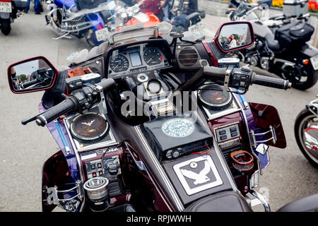 La Russie, Vladivostok, 10/06/2018. Voir au volant de la Honda GoldWing Anniversary Edition moto (moto). Classic bikes, vie active, Banque D'Images