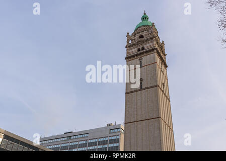 La tour de la Reine, situé dans le South Kensington Campus de l'Imperial College de Londres. C'était la tour centrale de l'Institut Impérial Banque D'Images