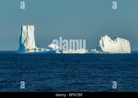 Iceberg au large de la Géorgie du Sud Banque D'Images