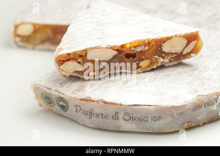 Italie, Toscane, Sienne, Panforte di Siena, gâteau aux fruits de Noël Banque D'Images