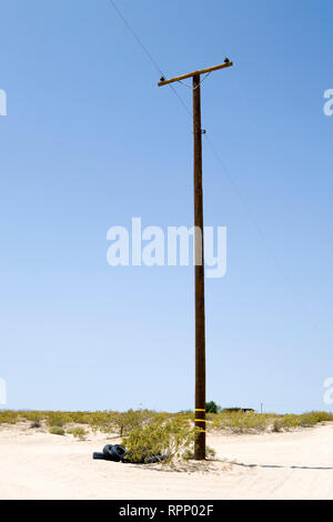 Poteau en désert, vingt neuf paumes, désert de Mojave, Californie Banque D'Images