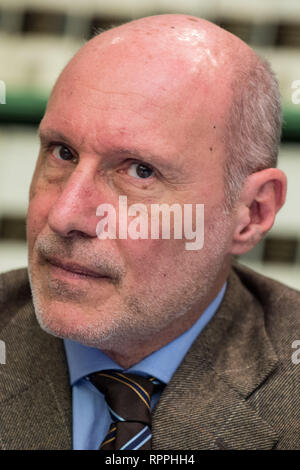 Foto Valerio Portelli/LaPresse 22-02-2019 Roma, Italia Presentazione del libro Europa indentitaria Politica Nella Foto : Gregorio de Falco Photo Valerio Portelli/LaPresse 22 février 2019 Rome, Italie Présentation du livre Indentitarian l'Europe politique dans le pic : Gregorio de Falco Banque D'Images