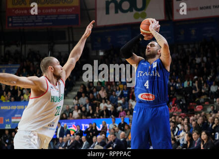 Foto Simone Raso/LaPresse 22-02-2019 Varese (Italia) basketItalia Qualificazioni vs Ungheria - Mondiale Panier Cina AradoriPhoto 2019Nella foto : Simone Raso/LaPresse 22-02-2019 Varese (Italia) basketItalia Ungheria vs Coupe du monde 2019 contre l'qualifiersin Aradori pic : Banque D'Images