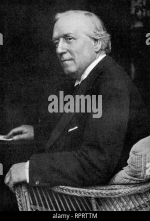 Herbert H Asquith, premier ministre, juillet 1914. Par Walton Adams (1842-1934). Herbert Henry Asquith, 1st comte d'Oxford et d'Asquith (1852-1928), homme d'État britannique et homme politique du Parti libéral qui a servi comme premier ministre du Royaume-Uni de 1908 à 1916. Banque D'Images