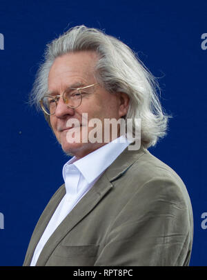 AC Grayling, philosophe, auteur de l'argument de Dieu, à l'Edinburgh International Book Festival 2013. Banque D'Images