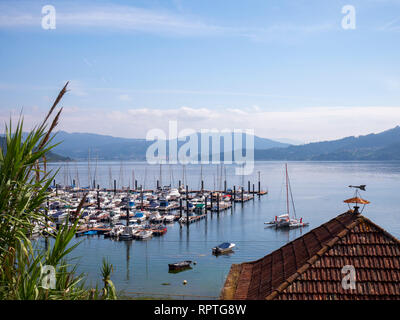 Puerto de San Adrián en la Ría de Vigo. Pontevedra. La Galice. España Banque D'Images