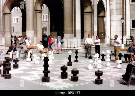 Jouer aux échecs, Salzbourg, Autriche Banque D'Images