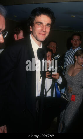 Los Angeles, CA - le 22 janvier : l'acteur Daniel Day-Lewis assiste à la 51e assemblée annuelle Golden Globe Awards le 22 janvier 1994 au Beverly Hilton Hotel à Beverly Hills, Californie. Photo de Barry King/Alamy Stock Photo Banque D'Images