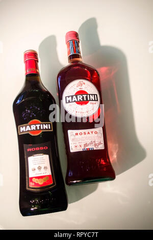 Levent, Istanbul/Turquie - 23 décembre 2018 : Martini Rosso et Rosato Banque D'Images