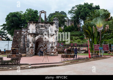 Porta de Santiago, porte d'une Famosa Fort portugais, 16ème. Siècle, Melaka, Malaisie. Banque D'Images