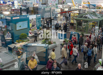 Leipzig, Allemagne. Feb 23, 2019. Aperçu du Hall 3 à la 'Haus Garten Freizeit' trade fair au Foire de Leipzig. Parallèlement à la 'Haus Garten Freizeit' le itteldeutsche Handwerksmesse 2019 'juste' a lieu du 23.02.-03.03.2019. Crédit : Peter Endig/dpa/Alamy Live News Banque D'Images