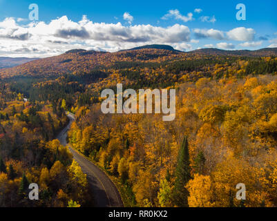 Mont Tremblant en automne, vue aérienne Banque D'Images