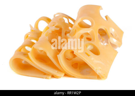 Tranche de fromage isolé sur fond blanc dentelle Banque D'Images