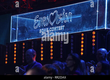 Kiev, Ukraine. Feb 23, 2019. Logo du Concours Eurovision de la chanson est visible pendant l'Eurovision Song Contest 2019 (ESC) final de sélection nationale à Kiev. La chanteuse ukrainienne sera MARUV représente l'Ukraine au cours de l'Eurovision 2019 contest à Tel-Aviv en mai 2019. Crédit : Pavlo Gonchar SOPA/Images/ZUMA/Alamy Fil Live News Banque D'Images