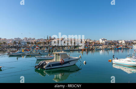 Vue sur la ville de Lagos Portugal Algarve Harbour Banque D'Images