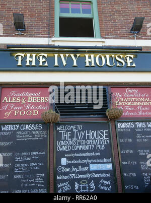 L'Ivy House dans Nunhead, sud-est de Londres, est le premier pub communauté coopératives Banque D'Images