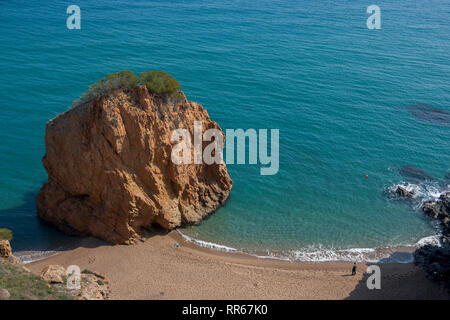 Île isolée : Cala Illa Roja beach à Begur, Costa Brava, Catalogne, Espagne (vue aérienne) Banque D'Images