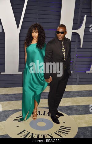 Los Angeles, CA - le 24 février : Sabrina Dhowre et Idris Elba assister à la 2019 Vanity Fair Oscar Party hosted by Radhika Jones à Wallis Annenberg Center for the Performing Arts le 24 février 2019 à Beverly Hills, Californie. Banque D'Images