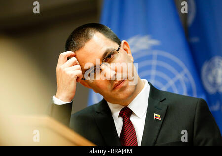 Beijing, Chine. Feb 22, 2019. Le ministre des Affaires étrangères vénézuélien Jorge Arreaza participe à une conférence de presse au siège des Nations Unies à New York, le 22 février 2019. Credit : Muzi Li/Xinhua/Alamy Live News Banque D'Images