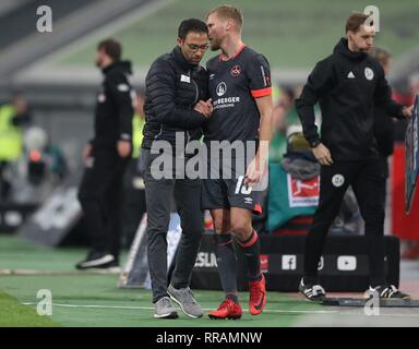 Düsseldorf, Deutschland. Feb 23, 2019. firo : 23.02.2019 Football, 2.Bundesliga, la saison 2018/2019, Fortuna Düsseldorf Düsseldorf - 1. FC Nuremberg Nuremberg 2 : 1 Boris Schommers. Avec Hanno Behrens | utilisée dans le monde entier : dpa Crédit/Alamy Live News Banque D'Images