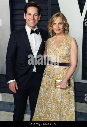 BEVERLY HILLS, LOS ANGELES, CA, USA - 24 février : l'acteur Paul Rudd et épouse Julie Yaeger arriver au 2019 Vanity Fair Oscar Party organisée à l'Annenberg Center for the Performing Arts le 24 février 2019 à Beverly Hills, Los Angeles, Californie, États-Unis. (Photo par Xavier Collin/Image Press Office) Banque D'Images