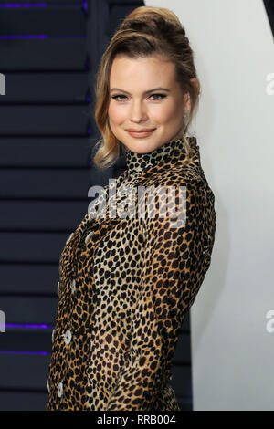 BEVERLY HILLS, LOS ANGELES, CA, USA - 24 février : Behati Prinsloo arrive à la Vanity Fair Oscar Party 2019 tenue à l'Wallis Annenberg Center for the Performing Arts le 24 février 2019 à Beverly Hills, Los Angeles, Californie, États-Unis. (Photo par Xavier Collin/Image Press Office) Banque D'Images