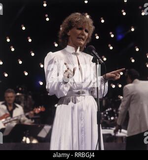 PETULA CLARK, chanteuse et actrice britannique (1980). / Überschrift : Petula Clark Banque D'Images