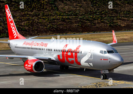 Boeing 737 Jet2 à Cristiano Ronaldo (Funchal), l'aéroport de Madère, au Portugal. Banque D'Images