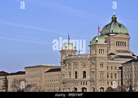 Le Palais Fédéral (1902), Hôtel du Parlement (Bundeshaus) logement le Conseil fédéral, Berne, capitale de la Suisse, l'Europe. Le bâtiment est s Banque D'Images