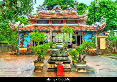 Temple bouddhiste sur les montagnes de marbre à Da nang, Vietnam Banque D'Images