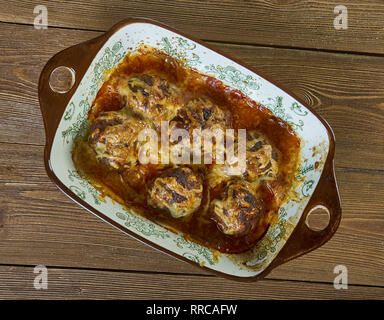 Meatball Sub cocotte, super facile cocotte qui goûte comme un meatball sub mais en cocotte. Banque D'Images