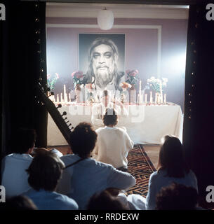 SOKO 5113- Foto : voir mit Manfred Zapatka (Lothar). Regie : Kai Borsche aka. Dans die falsche Richtung / Überschrift : SOKO 5113 / BRD 1986 Banque D'Images