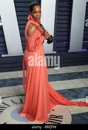 Los Angeles, États-Unis. Feb 24, 2019. BEVERLY HILLS, LOS ANGELES, CA, USA - 24 février : Regina King arrive à la Vanity Fair Oscar Party 2019 tenue à l'Wallis Annenberg Center for the Performing Arts le 24 février 2019 à Beverly Hills, Los Angeles, Californie, États-Unis. (Photo par Xavier Collin/Image Crédit : Agence de Presse) L'agence de presse Image/Alamy Live News Banque D'Images