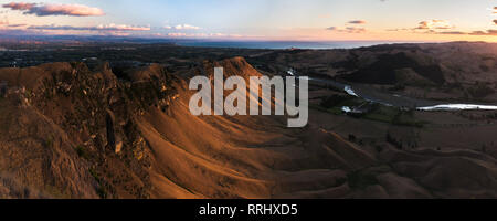 Te Mata Peak au lever du soleil près de Hastings, Napier, Hawkes Bay, North Island, Nouvelle-Zélande, Pacifique Banque D'Images