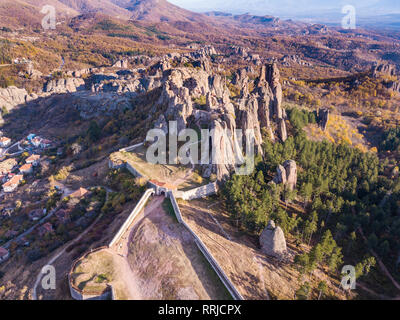 Vue aérienne de la forteresse de Belogradchik, Belogradchik, Bulgarie, Europe Banque D'Images