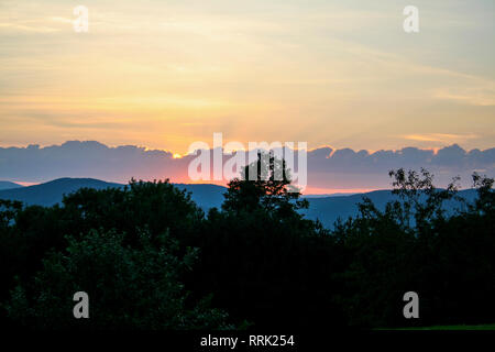 Coucher de soleil sur les montagnes du Vermont, USA Banque D'Images