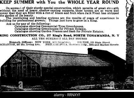 . Les fleuristes [microforme] examen. La floriculture. 277^0 plus de fleurs sur les plantes en BOOHELLB 4-tn. Papier SQUARB pots (64 pouces cubes de terre et de racines) que sur les plantes en 4-in. pots en argile (81 pouces cubes de terre et de racines). Envoyer pour PKOOF. Voir page 83. F. W. BOOHELLE &AMP ; fils, Chester, N. J. genre serres garder l'été avec vous toute l'année en raison de leur construction spéciale robuste, qui permet d'une grande force sans la nécessité de lourds, l'ombre-casting prend en charge, ces maisons sont si chaud et ensoleillé qu'ils sont remplis d'un mélange de fleurs et de fruits quand Jack Frost h Banque D'Images