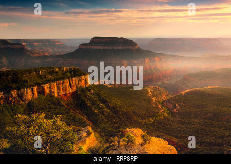 Images de Locust Point dans le Parc National du Grand Canyon Banque D'Images