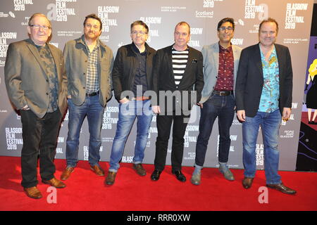 Glasgow, Royaume-Uni. Feb 26, 2019. (À DROITE) Ford Kiernan - acteur/auteur ; Michael Hines - Directeur ; Mark Cox - Acteur ; Gavin Mitchell - Acteur ; Sanjeev Kohli - Acteur ; Greg Hemphill - acteur/auteur vu sur le tapis rouge de la TV tapez show, jeu encore, vu sur le tapis rouge à la Glasgow Film Theatre. Crédit : Colin Fisher/Alamy Live News Banque D'Images