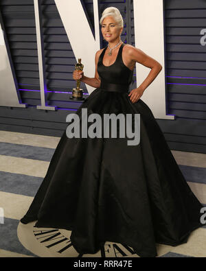 Los Angeles, USA. Feb 25, 2019. LOS ANGELES - jan 24 : Lady Gaga au 2019 Vanity Fair Oscar Party sur la Wallis Annenberg Center for the Performing Arts le 24 février 2019 à Beverly Hills, le Crédit : Kay Blake/ZUMA/Alamy Fil Live News Banque D'Images