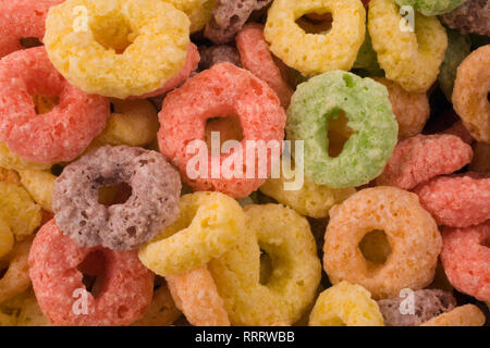 Close-up of fruit loop anneaux de céréales Banque D'Images