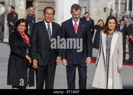 MADRID, ESPAGNE - 27 Février : le roi Felipe et Letizia d'Espagne La Reine assister à la réception officielle pour le président du Pérou Martín Vizcarra et femme Maribel Díaz Cabello au Palais Royal de Madrid, Espagne le 27 de février de 2019. Credit : Jimmy Olsen/MediaPunch ***AUCUNE ESPAGNE*** Banque D'Images