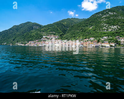 L'Italie, la Lombardie, le lac de Côme, Colonno, paysage urbain Banque D'Images