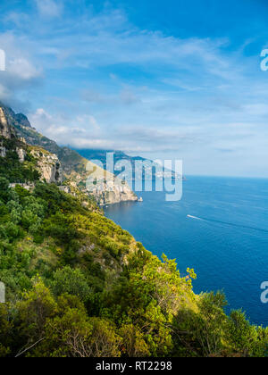 L'Italie, Campanie, Golfe de Salerne, Sorrento, Amalfi, Positano, côte de falaise Banque D'Images